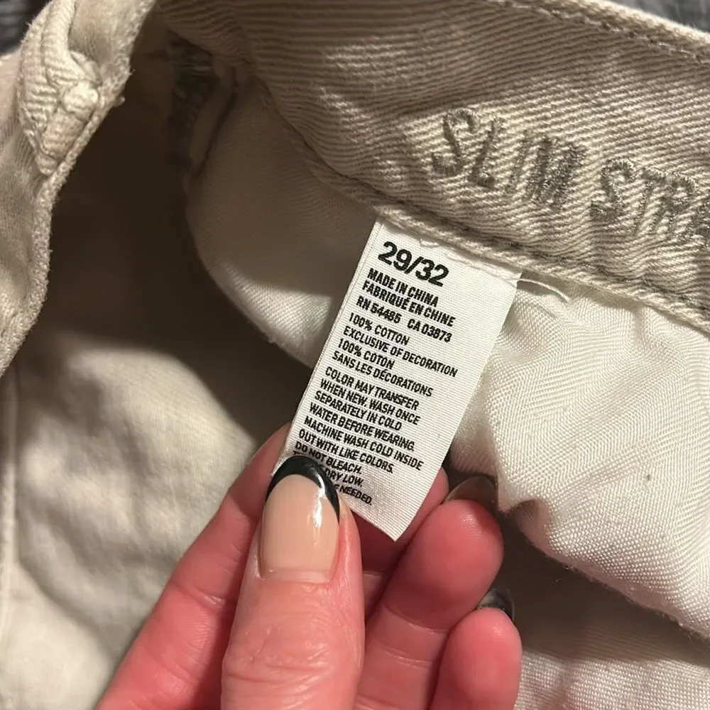 American Eagle slim straight Bone Jeans Size 29